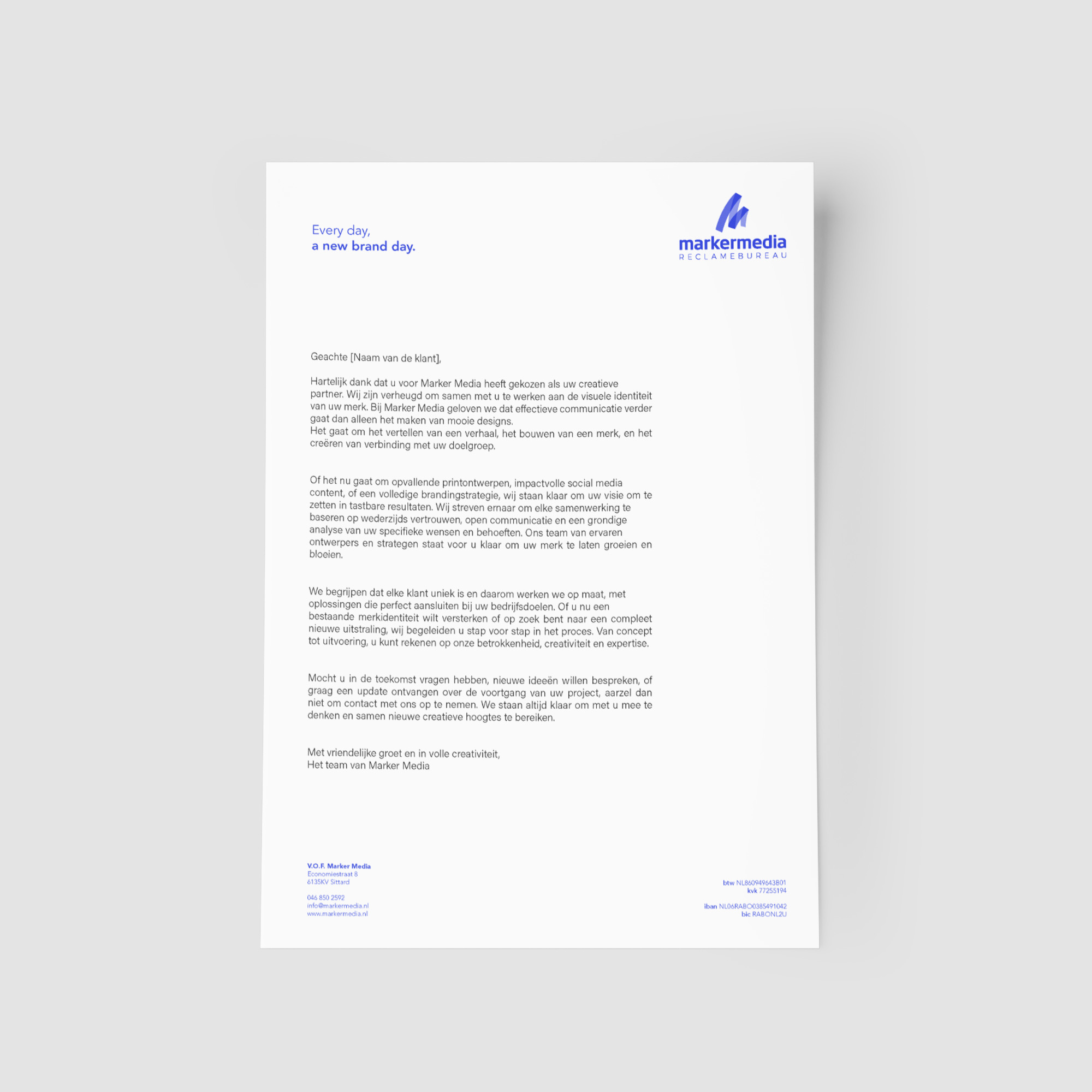 Afbeelding van briefpapier van Marker Media, met een professioneel ontwerp en het bedrijfslogo, ideaal voor zakelijke correspondentie en communicatie.