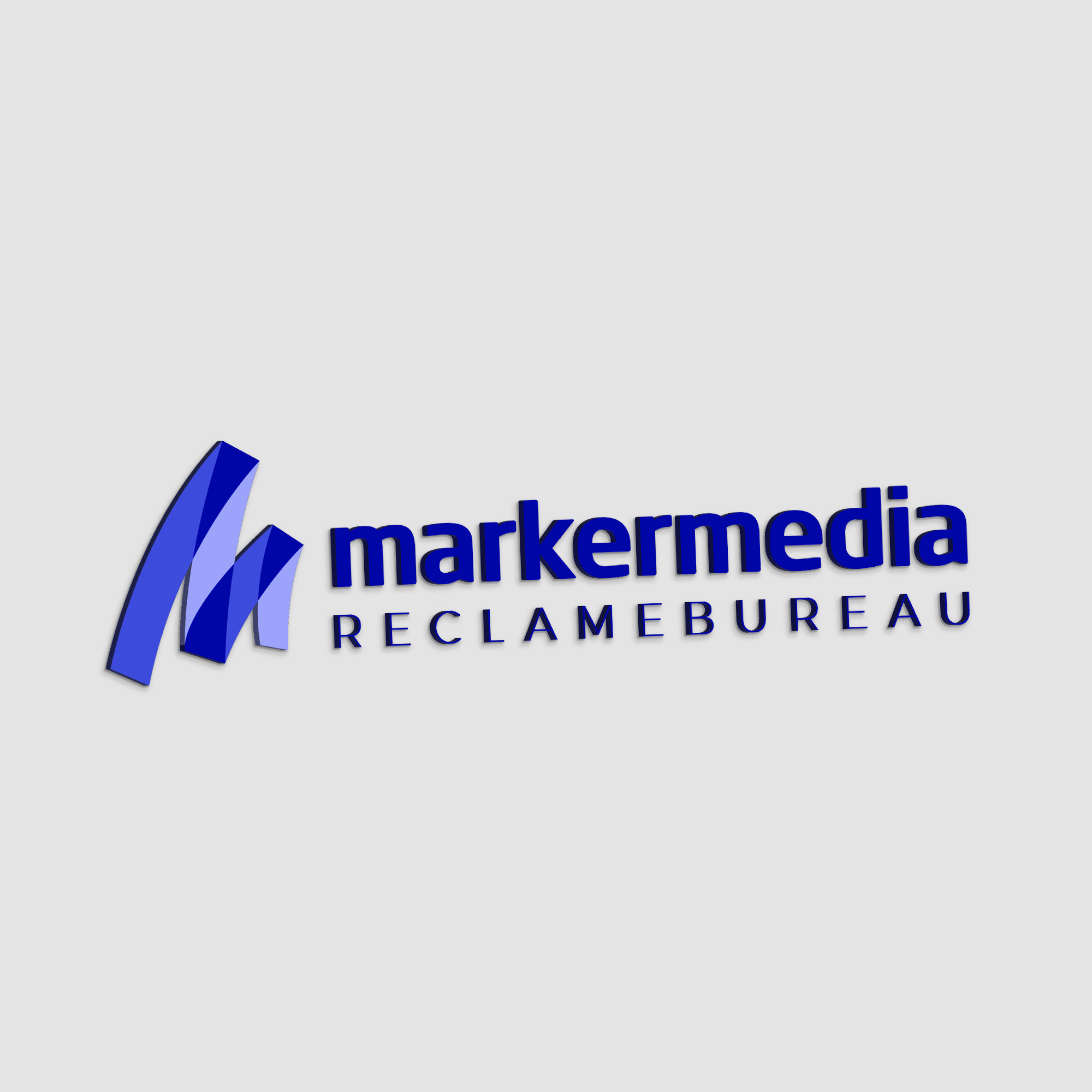 Logo van Marker Media, een reclamebureau, met een modern en herkenbaar ontwerp dat de merkidentiteit weerspiegelt, bestaande uit een combinatie van dynamische vormen en de bedrijfsnaam in opvallende typografie.